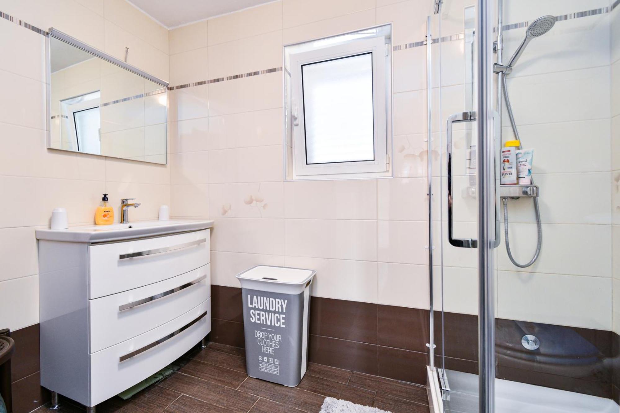 Apartman Lavanda Sa Bazenom I Okucnicom 4* Hreljin ภายนอก รูปภาพ
