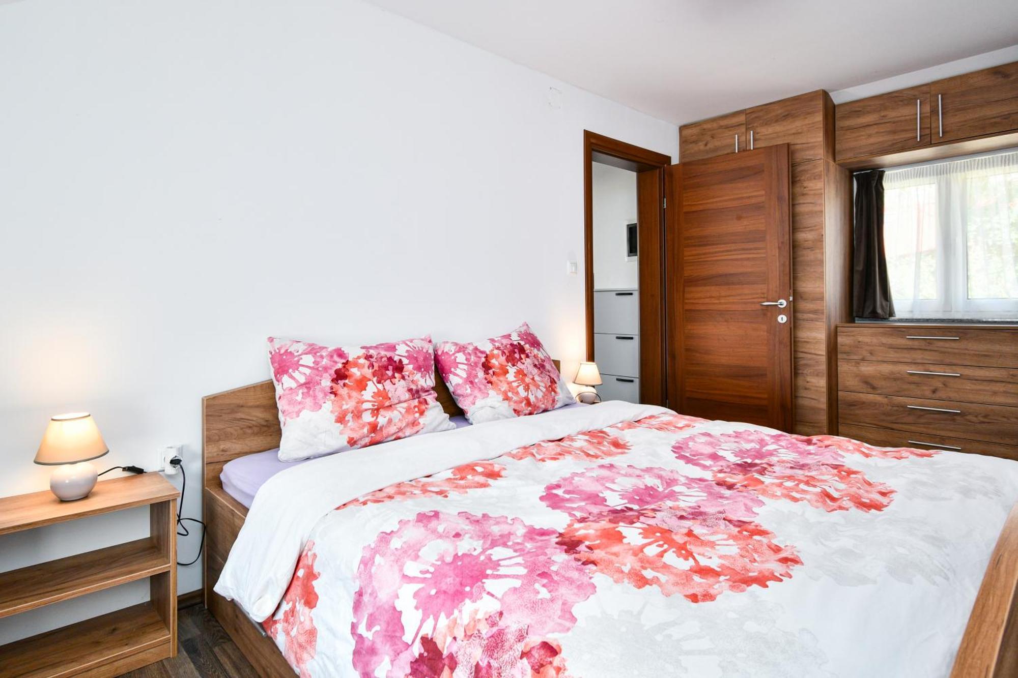 Apartman Lavanda Sa Bazenom I Okucnicom 4* Hreljin ภายนอก รูปภาพ