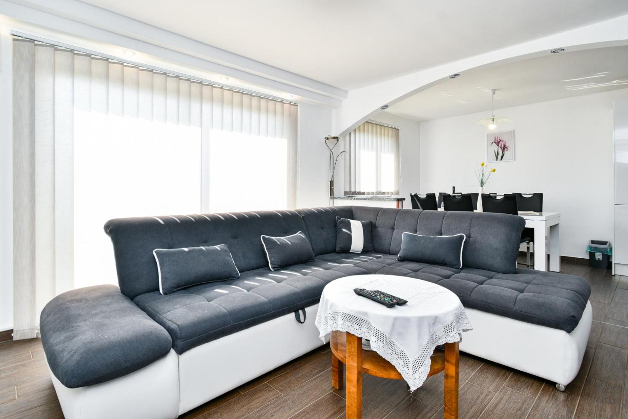 Apartman Lavanda Sa Bazenom I Okucnicom 4* Hreljin ภายนอก รูปภาพ